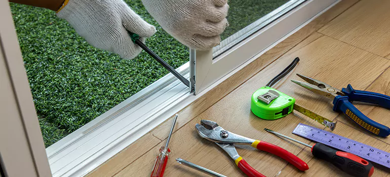 Window Hinge Repair in DeBary, FL